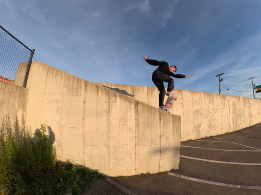 Frankie Spears AMG " Guest Pro " limited edition skateboards deck